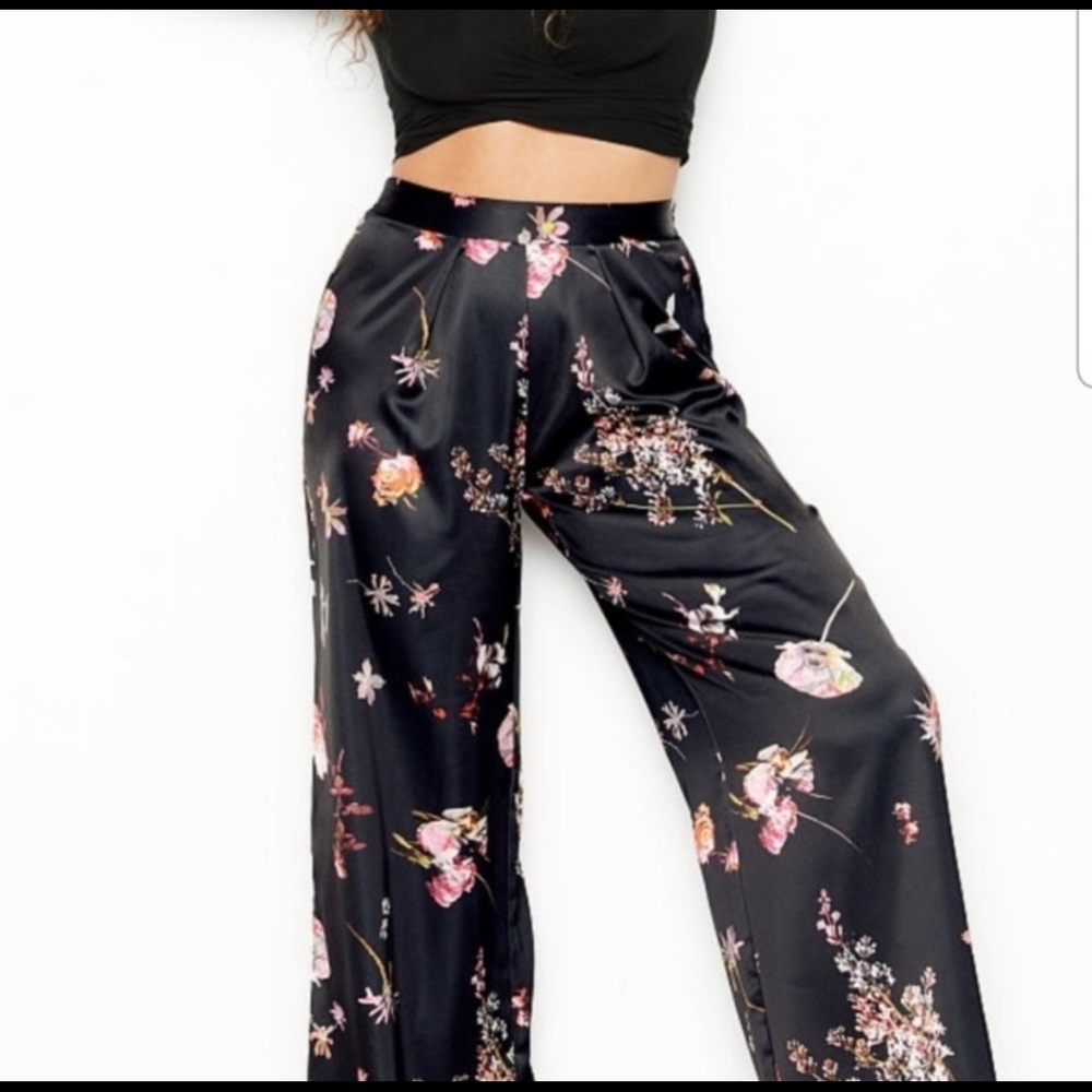 VS Victoria’s Secret Floral Satin Pants